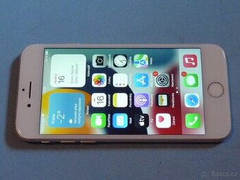 Apple iPhone 7 32 GB baterie 100% - 1