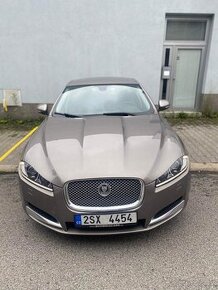 Prodám Jaguár XF 2014 rok 2.2d 195xxx km, Luxury