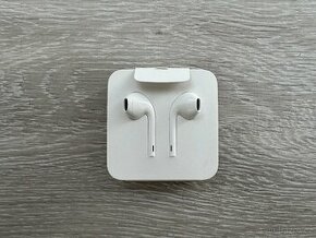 Apple Earpods Lightning sluchátka – NOVÁ, ORIGINÁL