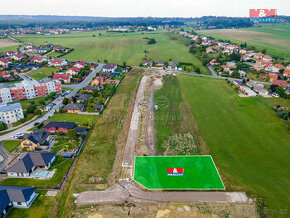 Prodej pozemku k bydlení v Holicích, 767 m²