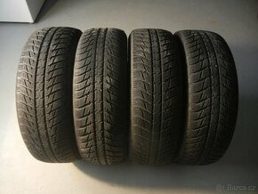 Zimní pneu Nokian 215/65R17 - 1