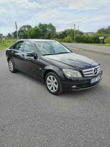 Mercedes - Benz C220 cdi 125kw - nadherny stav - 1