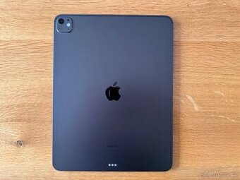 Apple iPad Pro 13" 256GB M4 Vesmírně černý