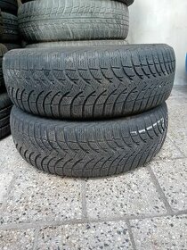 185/60R15 Michelin - 1