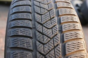 4ks zimních pneu PIRELLI 205/60R17 WINTER SOTTOZERO 3 93H