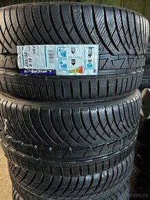 255/35/19 Michelin zimni pneu