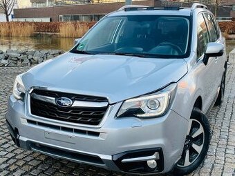 Subaru Forester 2.0 4x4 LED KAMERA VÝHŘEV FACELIFT SERVISKA