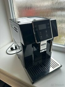 DeLonghi ESAM 420.40.B. prasklina