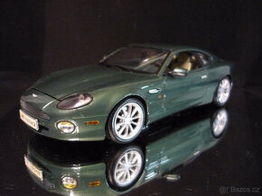 Aston Martin DB7 Vantage Maisto 1/18 - 1