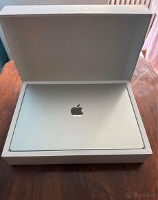 MacBook Air 15