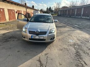 Prodám Toyota Avensis kombi 2.2 130kw