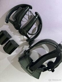 Valve Index – kompletní VR set s veškerým příslušenstvím