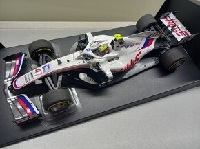 F1 URALKALI HAAS VF-21 GP BAHRAIN 2021 MICK SCHUMACHER 1:18 - 1