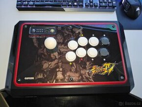 Mad Catz Street Fighter IV 4 Arcade Fight Stick Tournament