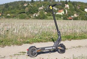 Xiaomi Scooter 4 Ultra, jako nová, záruka, doklad, nabíječka