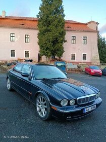 Jaguar XJ8  X350 LPG