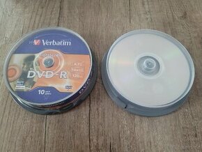 23 ks DVD 4.7 GB, 16x speed. - 1