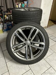 Audi R19 9J ET52 + Hankook Ventus S1 Evo3 255/40/19