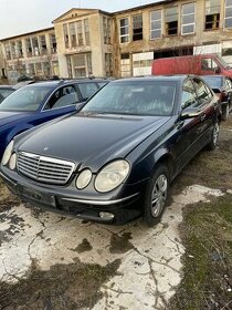 Mercedes Benz W211 2.2CDI