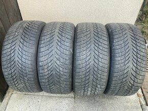 Zimní pneu Nokian 235/45 R17 97V - 1