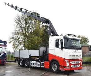 Volvo FH540 6x2 - valník s hydraulickou rukou HIAB