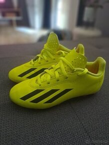 Adidas dětské kopačky vel.33