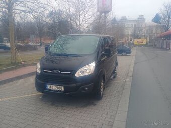 Ford tourneo custom