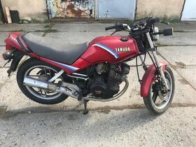 YAMAHA XS 400 RV 1982 BEZ TP NEPOJÍZDNÁ