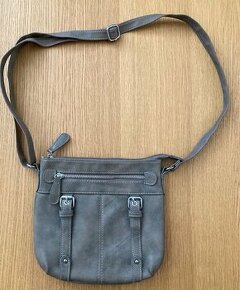 Crossbody kabelka, 24 x 25 cm