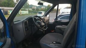 Ford transit 300L