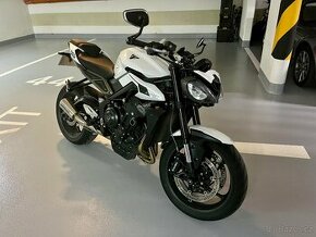 Triumph Street Triple 765 R (2024)