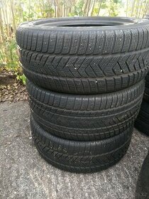 Pirelli 255/50/19 zimní pneu - pouze 1ks