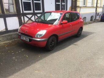 AUTOMAT, Daihatsu Sirion, KRÁSNÉ AUTÍČKO PRO ZAČÁTEČNÍKA,