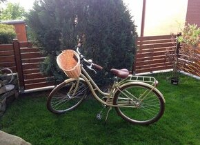 Městské kolo s košíkem