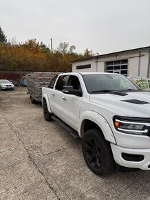 Dodge Ram 5 generace světla