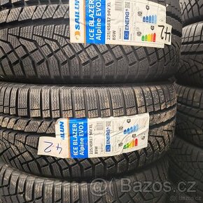 NOVÉ Zimní pneu 225/45 R17 94V Sailun