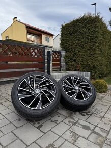 ALU kola VW Golf R / GTI Adelaide 5x112  R17" + PNEU