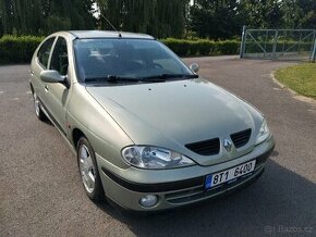 Prodám Renault megane 1.4i 16V 70kw r.v.2001 2.majitel