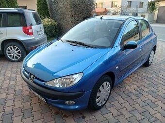 Peugeot 206 1.4 benzin 55kw r.v.2005