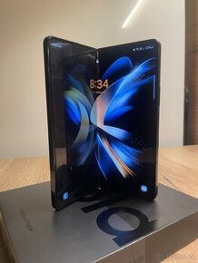 Samsung Z Fold4 - 1