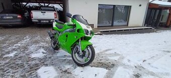 Kawasaki ZX-7R