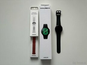 Samsung Galaxy Watch 4 40mm černé + 2 originální řemínky