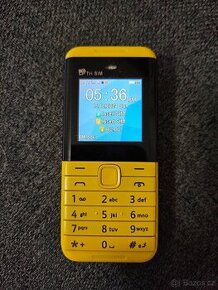 Miniaturní mobil BM5310 na 3 SIM karty