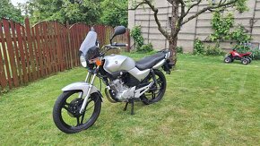 YAMAHA YBR 125