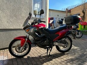 Aprilia Pegaso 650