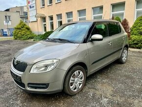 Škoda Fabia 1.4i 63kw 16V KLIMA Tempomat KAMERA CarPlay