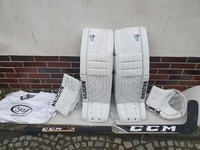 VAUGHN Velocity V9 Carbon Pro lapacka vyrazecka. Betony VE8