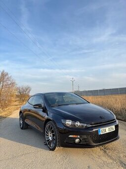 Vw scirocco 2.0tdi 103kw carat sport - 1