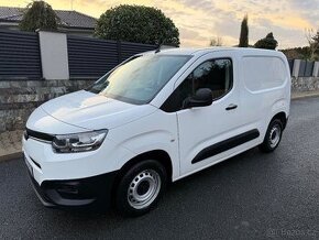 Toyota Proace City 1,5d r.v 2/2021 první majitel