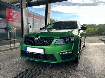 Škoda Octavia 3 RS 2.0TDI-135Kw, Xenon, Pano, DSG